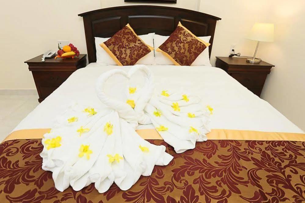 Golden Hotel مدينة هوشي منه المظهر الخارجي الصورة