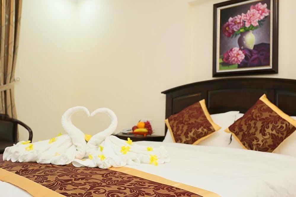 Golden Hotel مدينة هوشي منه المظهر الخارجي الصورة