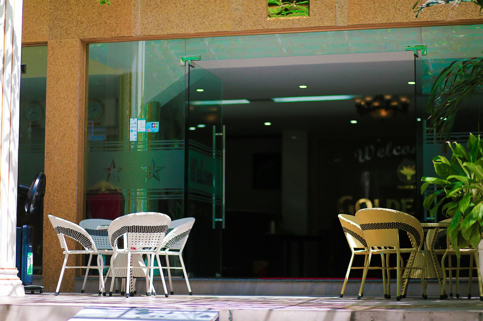 Golden Hotel مدينة هوشي منه المظهر الخارجي الصورة