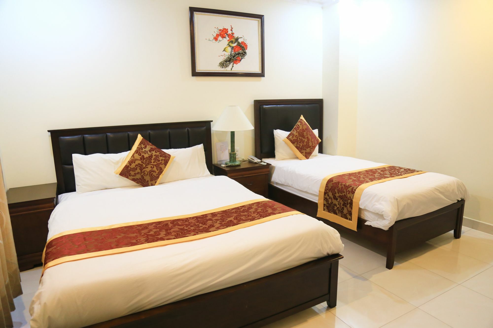 Golden Hotel مدينة هوشي منه المظهر الخارجي الصورة