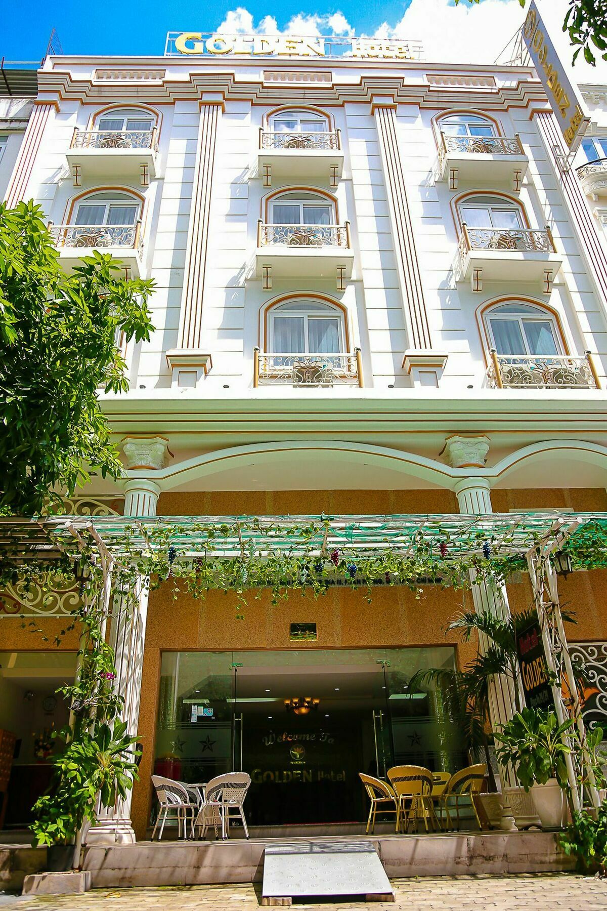 Golden Hotel مدينة هوشي منه المظهر الخارجي الصورة